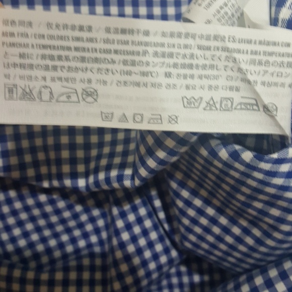 A&F Button-down Shirt - Picture 7 of 7